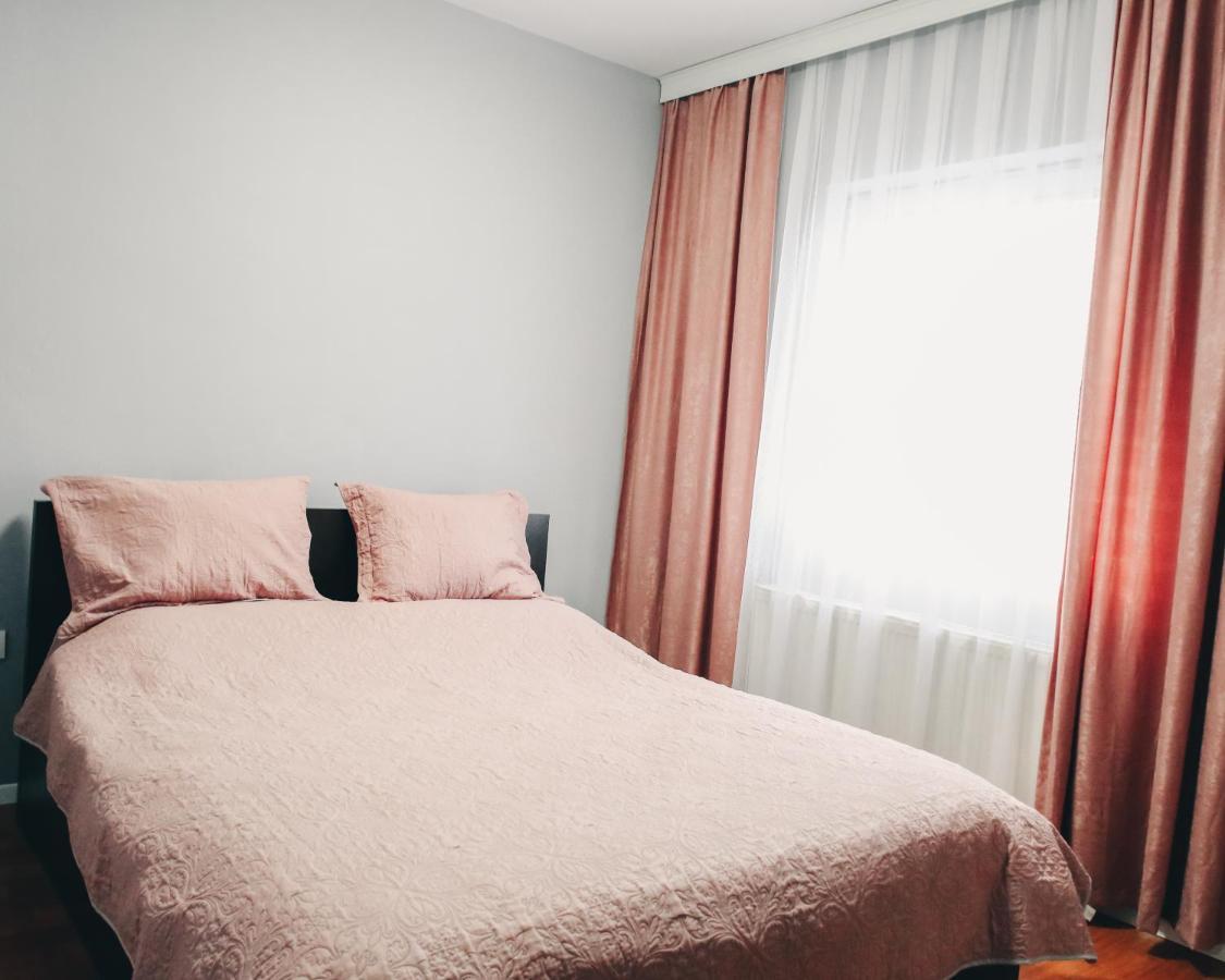 Parta Apartment Pristina Esterno foto